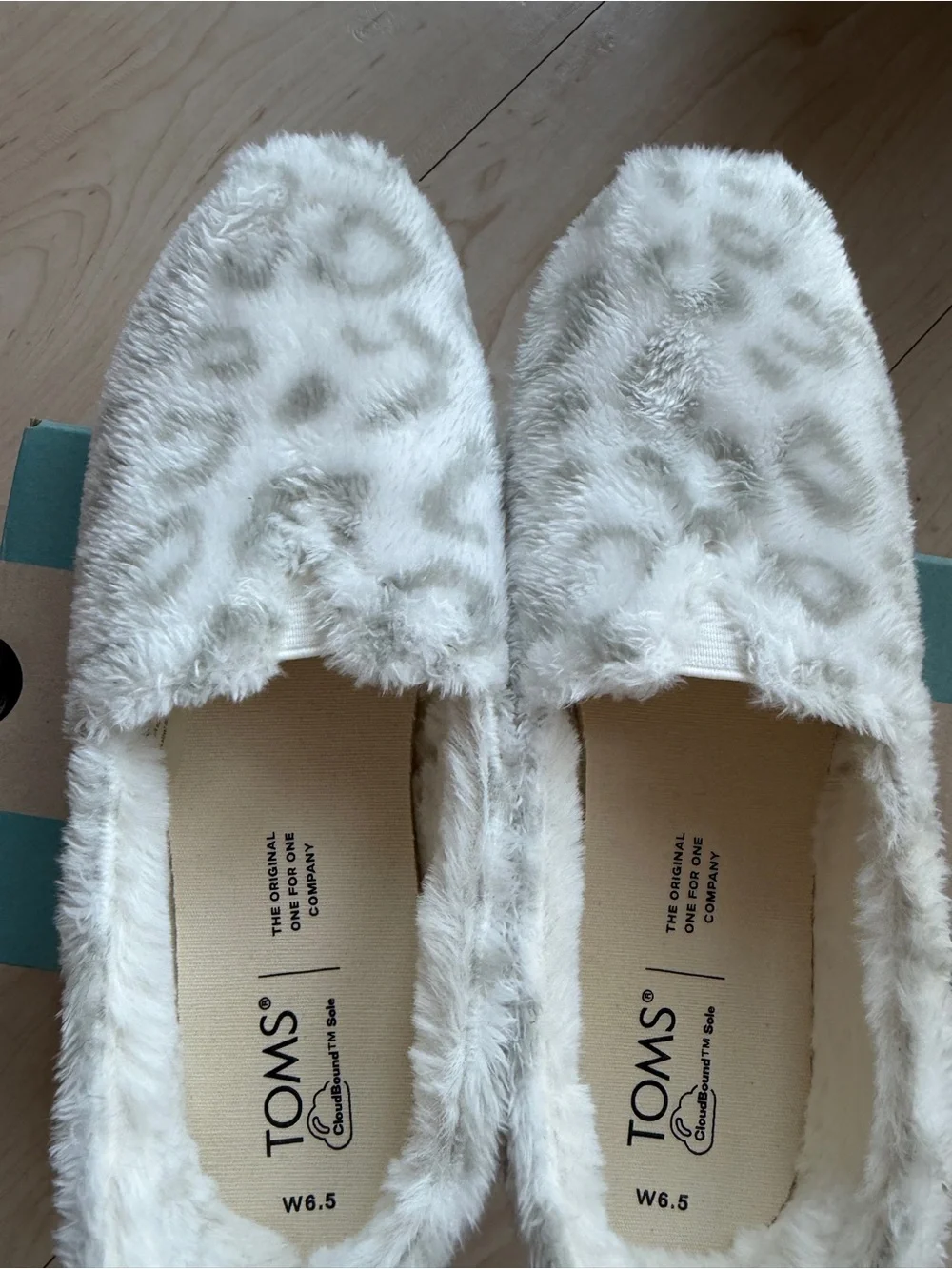 TOMS Women's Cream Leopard Faux-Fur Slip-Ons